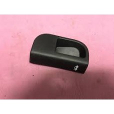 Ручка открывания капота