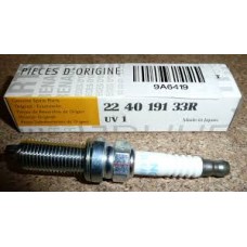 Свеча зажигания 